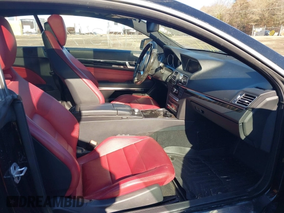 2014 Mercedes-Benz E-Class E 350 with VIN WDDKJ8JB6EF264225, listed as a IAAI auction lot 41422347 with 123,408 mi miles. Bid and sale history available at carsss.com. Image 5.