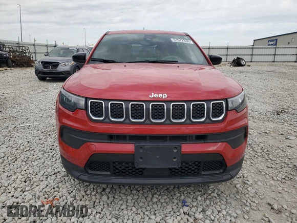 2023 Jeep Compass Sport с VIN 3C4NJDAN9PT509215, выставлен на аукционе Copart как лот 51972335 с пробегом 31 957 миль миль и Списание • Salvage title. История ставок и продаж доступна на DreamBid. Изображение 5.