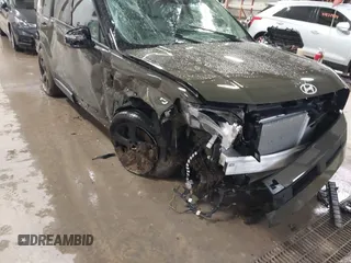 2025 Hyundai Santa Fe SEL z VIN 5NMP2DG12SH018839, wystawiony jako IAAI lot #41948222 z przebiegiem 11 798 mil mil oraz . Historia ofert i sprzedaży dostępna na DreamBid. Obrazek 6.