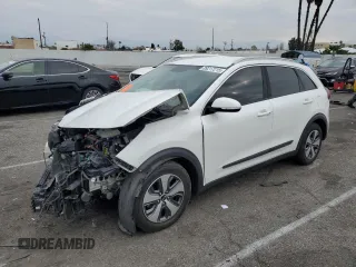 2017 Kia Niro EX with VIN KNDCC3LC9H5055556, listed as a Copart auction lot 89217215 with 115,597 mi miles and Salvage Title. Bid and sale history available at carsss.com. Image 1.