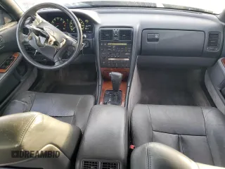 1990 Lexus LS z VIN JT8UF11E6L0045222, wystawiony jako Copart lot #78220434 z przebiegiem 282 449 mil mil oraz Tytuł czysty. Historia ofert i sprzedaży dostępna na DreamBid. Obrazek 8.