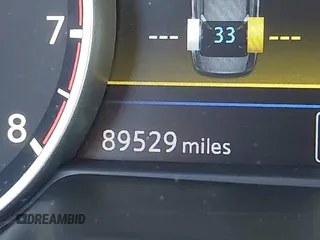 2016 Nissan Maxima SL z VIN 1N4AA6AP1GC381727, wystawiony jako IAAI lot #42275430 z przebiegiem 89 529 mil mil oraz . Historia ofert i sprzedaży dostępna na DreamBid. Obrazek 16.
