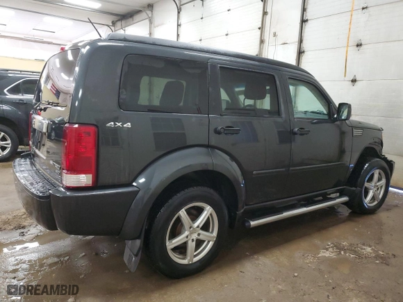2010 Dodge Nitro SXT with VIN 1D4PU5GK5AW125178, listed as a Copart auction lot 43901405 with 118,909 mi miles and Clean Title. Bid and sale history available at carsss.com. Image 3.