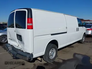 2017 Chevrolet Express Cargo Van with VIN 1GCWGBFF1H1102247, listed as a IAAI auction lot 40660637 with 105,126 mi miles. Bid and sale history available at carsss.com. Image 4.