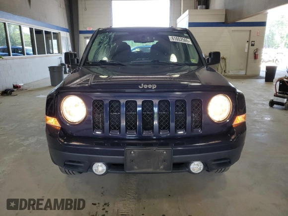 2016 Jeep Patriot Sport with VIN 1C4NJRBB7GD632034, listed as a Copart auction lot 61652565 with 88,125 mi miles and Salvage title. Bid and sale history available at DreamBid. Image 5.