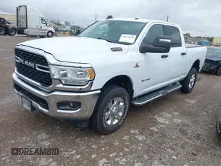 2024 Ram 2500 Big Horn with VIN 3C6UR5DL1RG233118, listed as a IAAI auction lot 42635680 with 46,755 mi miles and . Bid and sale history available at DreamBid. Image 17.