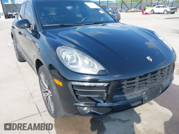 2016 Porsche Macan S with VIN WP1AB2A5XGLB47230, listed as a IAAI auction lot 40178335 with 78,294 mi miles and . Bid and sale history available at DreamBid. Image 6.