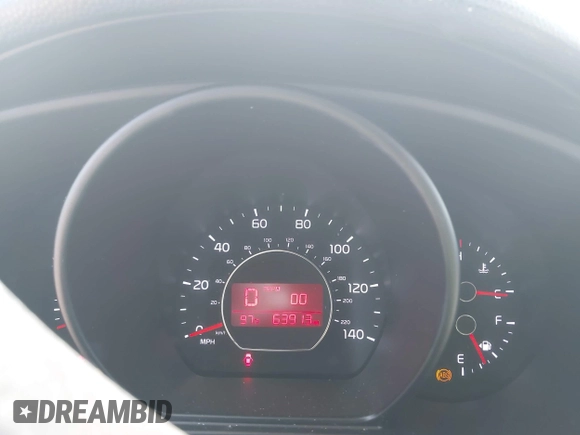 2016 Kia Soul + z VIN KNDJP3A50G7349026, wystawiony jako IAAI lot #42260782 z przebiegiem 63 913 mil mil oraz . Historia ofert i sprzedaży dostępna na DreamBid. Obrazek 15.