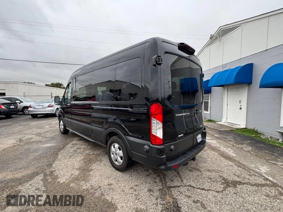 2019 Ford Transit Passenger XL with VIN 1FBAX2CGXKKA76681, listed as a Copart auction lot 86907744 with 165,450 mi miles and Clean Title. Bid and sale history available at carsss.com. Image 3.