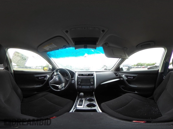 2013 Nissan Altima SV with VIN 1N4AL3AP6DC137673, listed as a IAAI auction lot 42198910 with 193,000 mi miles and . Bid and sale history available at DreamBid. Image 18.
