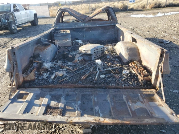 1976 GMC Sierra 1500 with VIN TKU246F703654, listed as a Copart auction lot 86068914 with Not Provided miles and Salvage Title. Bid and sale history available at DreamBid. Image 10.