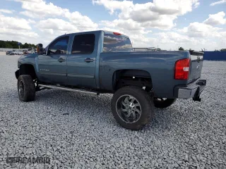 2009 Chevrolet Silverado 1500 LTZ with VIN 3GCEK33349G288587, listed as a Copart auction lot 52028095 with 123,469 mi miles and Clean Title. Bid and sale history available at carsss.com. Image 2.
