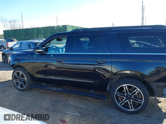 2019 Ford Expedition Max Limited with VIN 1FMJK2AT4KEA00121, listed as a IAAI auction lot 41490535 with 100,157 mi miles and . Bid and sale history available at DreamBid. Image 15.