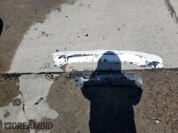 1997 Toyota 4Runner SR5 z VIN JT3HN86RXV0057844, wystawiony jako Copart lot #55357775 z przebiegiem 308 521 mil mil oraz Szkoda całkowita • Salvage title. Historia ofert i sprzedaży dostępna na DreamBid. Obrazek 13.