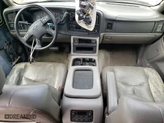 2005 Chevrolet Tahoe LT with VIN 1GNEC13T95J243128, listed as a Copart auction lot 53058245 with 142,075 mi miles and Salvage Title. Bid and sale history available at carsss.com. Image 8.