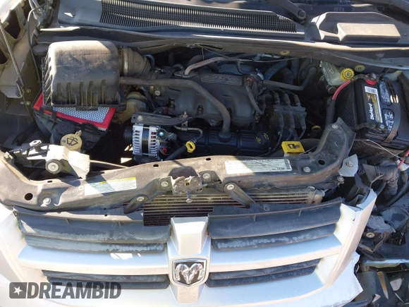 2010 Dodge Grand Caravan SE with VIN 2D4RN4DE0AR125435, listed as a IAAI auction lot 40681039 with 193,424 mi miles and . Bid and sale history available at DreamBid. Image 10.