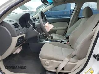 2010 Ford Fusion Hybrid z VIN 3FADP0L38AR170570, wystawiony jako Copart lot #53788455 z przebiegiem 127 407 mil mil oraz Szkoda całkowita • Salvage title. Historia ofert i sprzedaży dostępna na DreamBid. Obrazek 7.