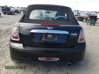 2011 MINI Convertible с VIN WMWZN3C50BT265016, выставлен на аукционе Copart как лот 65074435 с пробегом 77 923 миль миль и Списание • Salvage title. История ставок и продаж доступна на DreamBid. Изображение 6.