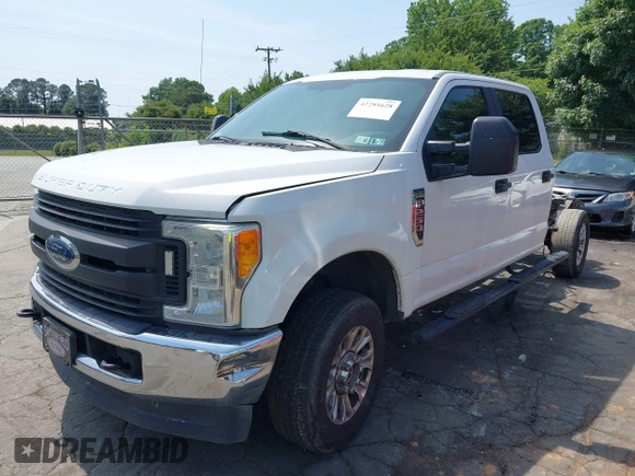 2017 Ford F-250 Lariat with VIN 1FT7W2B65HEC32263, listed as a IAAI auction lot 42281628 with 262,328 mi miles and . Bid and sale history available at DreamBid. Image 17.