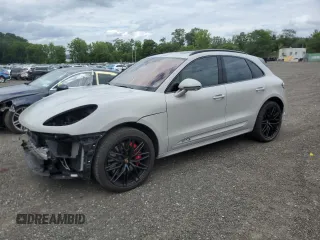 2023 Porsche Macan GTS with VIN WP1AF2A50PLB56233, listed as a Copart auction lot 61933415 with 16,184 mi miles and Salvage title. Bid and sale history available at DreamBid. Image 1.