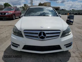 2013 Mercedes-Benz C 250 Sport with VIN WDDGF4HB1DR270887, listed as a Copart auction lot 56064215 with 267,210 mi miles and Clean Title. Bid and sale history available at DreamBid. Image 5.