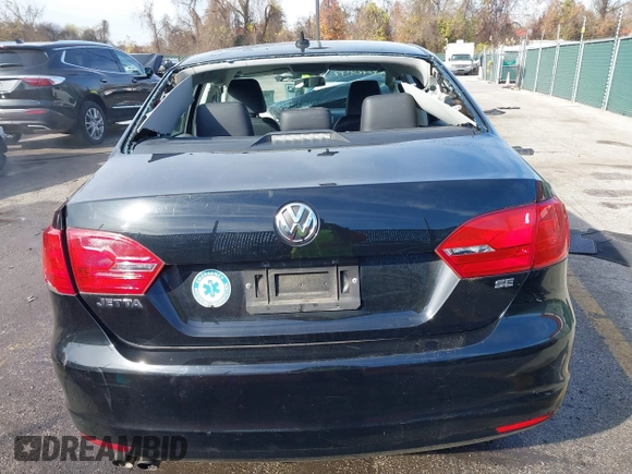 2014 Volkswagen Jetta Sedan SE w/Connectivity/Sunroof PZEV with VIN 3VWD17AJ5EM422359, listed as a IAAI auction lot 38090147 with 51,234 mi miles. Bid and sale history available at carsss.com. Image 16.