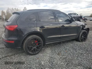 2016 Audi SQ5 Premium Plus with VIN WA1CCAFP4GA030809, listed as a Copart auction lot 77433714 with 134,946 mi miles and Salvage Title. Bid and sale history available at carsss.com. Image 3.