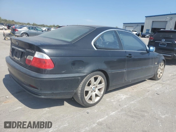 2002 BMW 3 Series 325Ci with VIN WBABN33462JW52268, listed as a Copart auction lot 71468134 with 138,527 mi miles and Clean Title. Bid and sale history available at carsss.com. Image 3.
