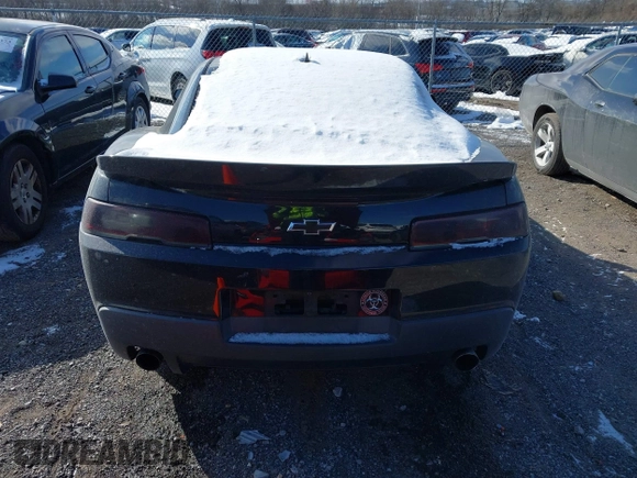 2014 Chevrolet Camaro LT z VIN 2G1FB1E35E9134246, wystawiony jako IAAI lot #41623733 z przebiegiem 171 444 mil mil oraz . Historia ofert i sprzedaży dostępna na DreamBid. Obrazek 16.