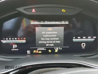 2021 Audi SQ7 Prestige z VIN WA1VWBF77MD022512, wystawiony jako Copart lot #65080404 z przebiegiem 43 506 mil mil oraz Szkoda całkowita • Salvage title. Historia ofert i sprzedaży dostępna na DreamBid. Obrazek 9.
