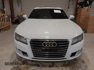 2014 Audi A7 Premium Plus z VIN WAUWGAFC0EN083417, wystawiony jako IAAI lot #41350273 z przebiegiem 163 402 mil mil oraz . Historia ofert i sprzedaży dostępna na DreamBid. Obrazek 6.