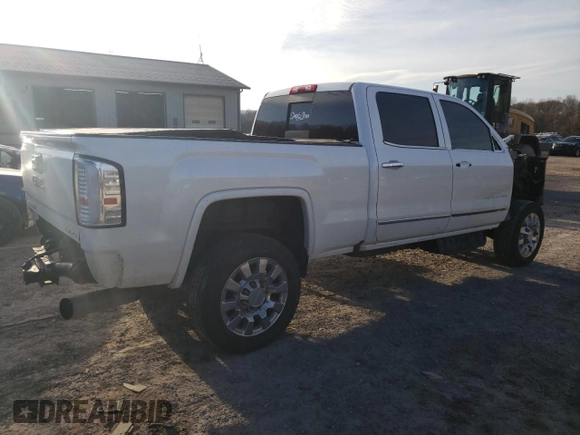 2019 GMC Sierra 2500HD Denali with VIN 1GT12SEY7KF221166, listed as a Copart auction lot 45409695 with 76,837 mi miles and Salvage Title. Bid and sale history available at carsss.com. Image 3.