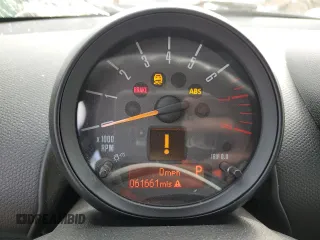 2016 MINI Countryman S с VIN WMWZC5C57GWU03657, выставлен на аукционе Copart как лот 50445585 с пробегом 61 661 миль миль и Списание • Salvage title. История ставок и продаж доступна на DreamBid. Изображение 9.