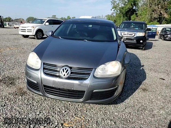2010 Volkswagen Jetta Limited Edition с VIN 3VWAX7AJ9AM143766, выставлен на аукционе Copart как лот 58449675 с пробегом 256 033 миль миль и Списание • Salvage title. История ставок и продаж доступна на DreamBid. Изображение 13.