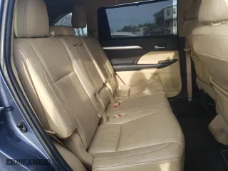 2014 Toyota Highlander XLE with VIN 5TDJKRFH6ES058215, listed as a Copart auction lot 44928525 with 0 mi miles and Clean Title. Bid and sale history available at carsss.com. Image 11.