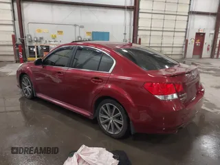 2014 Subaru Legacy Special Sports z VIN 4S3BMBH66E3013133, wystawiony jako IAAI lot #41762771 z przebiegiem 81 434 mil mil oraz . Historia ofert i sprzedaży dostępna na DreamBid. Obrazek 3.