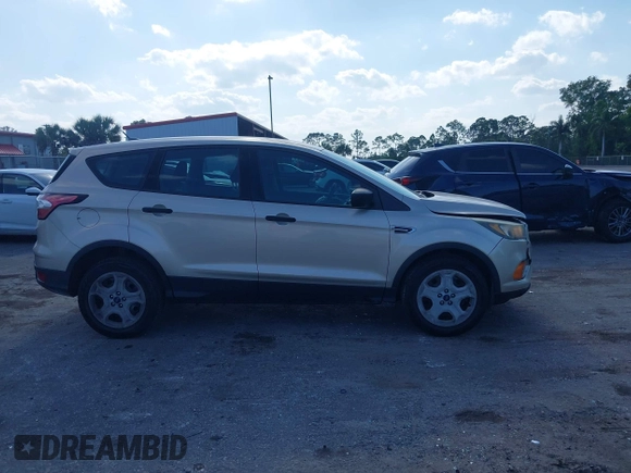 2018 Ford Escape S with VIN 1FMCU0F73JUA27916, listed as a IAAI auction lot 42057296 with 116,968 mi miles. Bid and sale history available at carsss.com. Image 13.