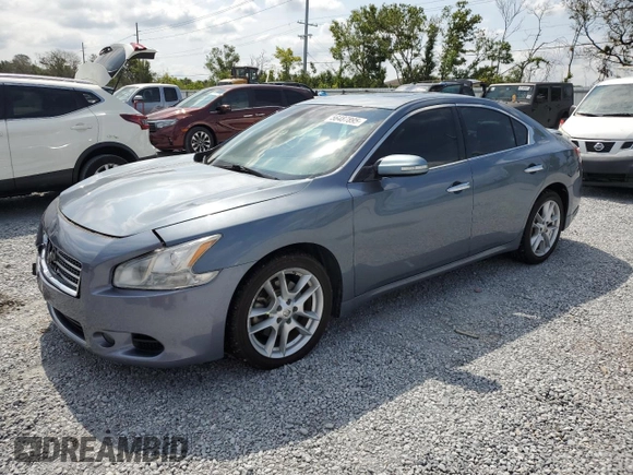 2010 Nissan Maxima SV z VIN 1N4AA5AP0AC829036, wystawiony jako Copart lot #56487895 z przebiegiem 117 783 mil mil oraz Szkoda całkowita • Salvage title. Historia ofert i sprzedaży dostępna na DreamBid. Obrazek 1.