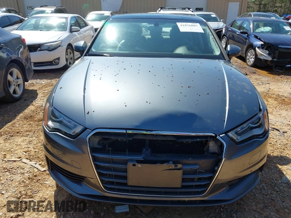 2015 Audi A3 Premium z VIN WAUACGFF2F1018600, wystawiony jako IAAI lot #41876887 z przebiegiem 99 006 mil mil oraz . Historia ofert i sprzedaży dostępna na DreamBid. Obrazek 12.