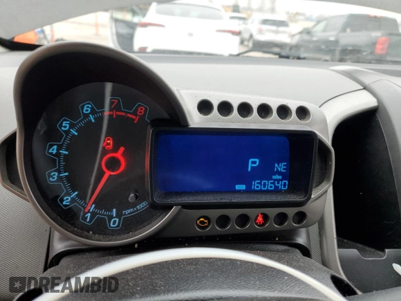 2014 Chevrolet Sonic LT with VIN 1G1JC5SH2E4242891, listed as a Copart auction lot 44350635 with 160,640 mi miles and Salvage Title. Bid and sale history available at DreamBid. Image 9.