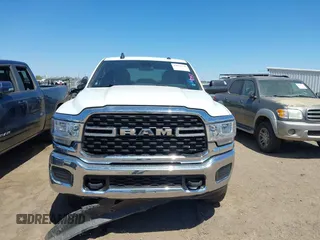 2022 Ram 2500 Big Horn with VIN 3C6UR5DL3NG344991, listed as a IAAI auction lot 42054720 with 47,125 mi miles. Bid and sale history available at carsss.com. Image 11.
