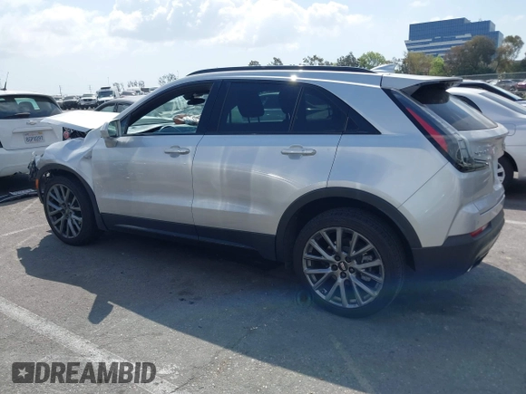 2020 Cadillac XT4 FWD Sport with VIN 1GYFZER46LF122716, listed as a IAAI auction lot 41905824 with 51,986 mi miles and . Bid and sale history available at carsss.com. Image 14.