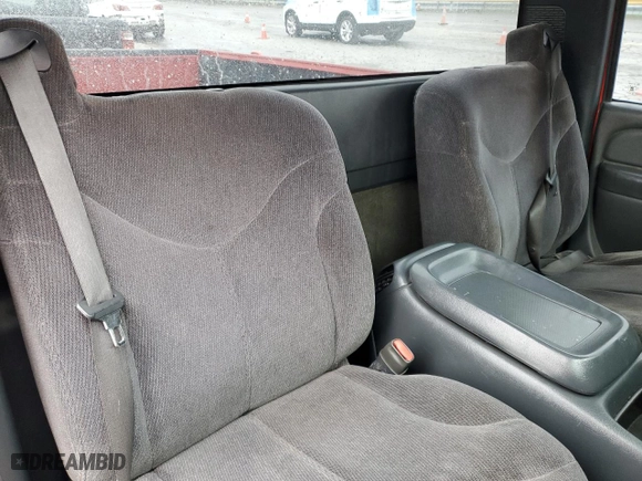 2007 Chevrolet Silverado 1500 Classic Work Truck with VIN 3GCEC14X77G242784, listed as a Copart auction lot 51281755 with 204,192 mi miles and Salvage Title. Bid and sale history available at carsss.com. Image 10.