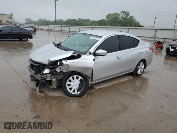 2015 Nissan Versa SV with VIN 3N1CN7APXFL831765, listed as a Copart auction lot 54522715 with 124,328 mi miles and Salvage title. Bid and sale history available at DreamBid. Image 1.
