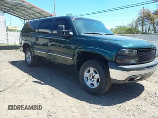 2003 Chevrolet Suburban LT z VIN 3GNEC16Z73G323056, wystawiony jako IAAI lot #42104085 z przebiegiem 253 484 mil mil oraz . Historia ofert i sprzedaży dostępna na DreamBid. Obrazek 1.