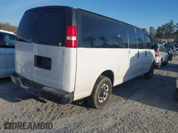 2012 Chevrolet Express Passenger LS с VIN 1GAZGZFG9C1103422, выставлен на аукционе IAAI как лот 41871577 с пробегом Не указан миль и . История ставок и продаж доступна на DreamBid. Изображение 4.