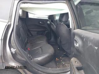 2019 Jeep Compass Limited with VIN 3C4NJDCB9KT666254, listed as a IAAI auction lot 41951603 with 65,990 mi miles and . Bid and sale history available at DreamBid. Image 8.