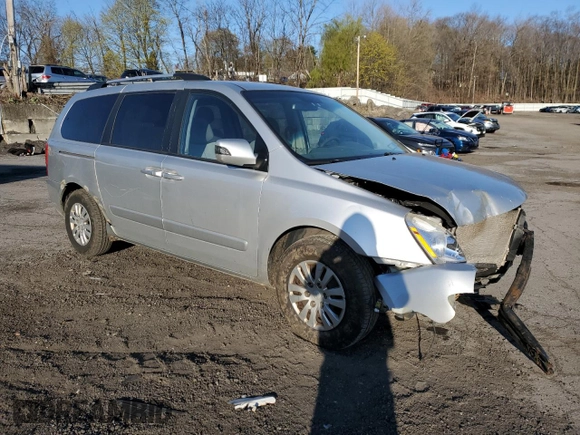 2014 Kia Sedona LX with VIN KNDMG4C70E6536481, listed as a Copart auction lot 53206255 with 175,565 mi miles and Salvage Title. Bid and sale history available at carsss.com. Image 4.