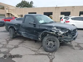 2004 Dodge Dakota with VIN 1D7FL16K64S578877, listed as a IAAI auction lot 41568126 with 93,657 mi miles. Bid and sale history available at carsss.com. Image 1.