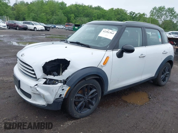 2013 MINI Countryman with VIN WMWZB3C53DWM08244, listed as a IAAI auction lot 42281364 with 139,894 mi miles and . Bid and sale history available at DreamBid. Image 6.